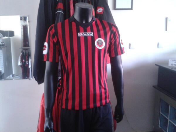 sim:  BQazQZHCIAASLvt.jpg
Grntleme: 205
Byklk:  27.3 KB (Kilobyte)