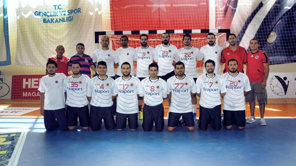 İsim:  Gençlerbirliği Hentbol Takımı 2.jpg
Görüntüleme: 220
Büyüklük:  83.2 KB (Kilobyte)